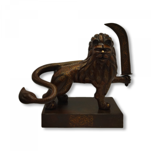 Small all-gold steel lion-code-F-T00172